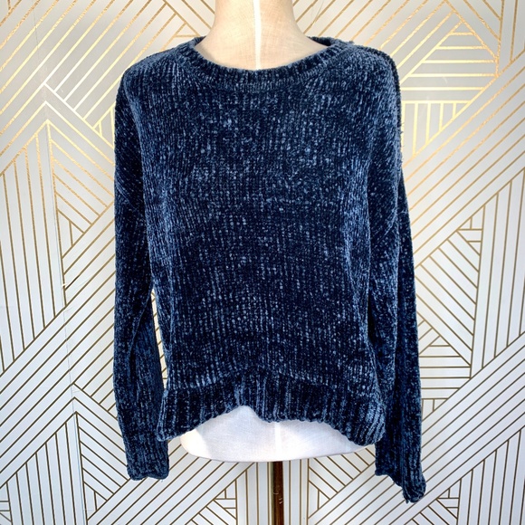 Zara Sweaters - Zara Chenille Scallop Hem Sweater in Navy Blue